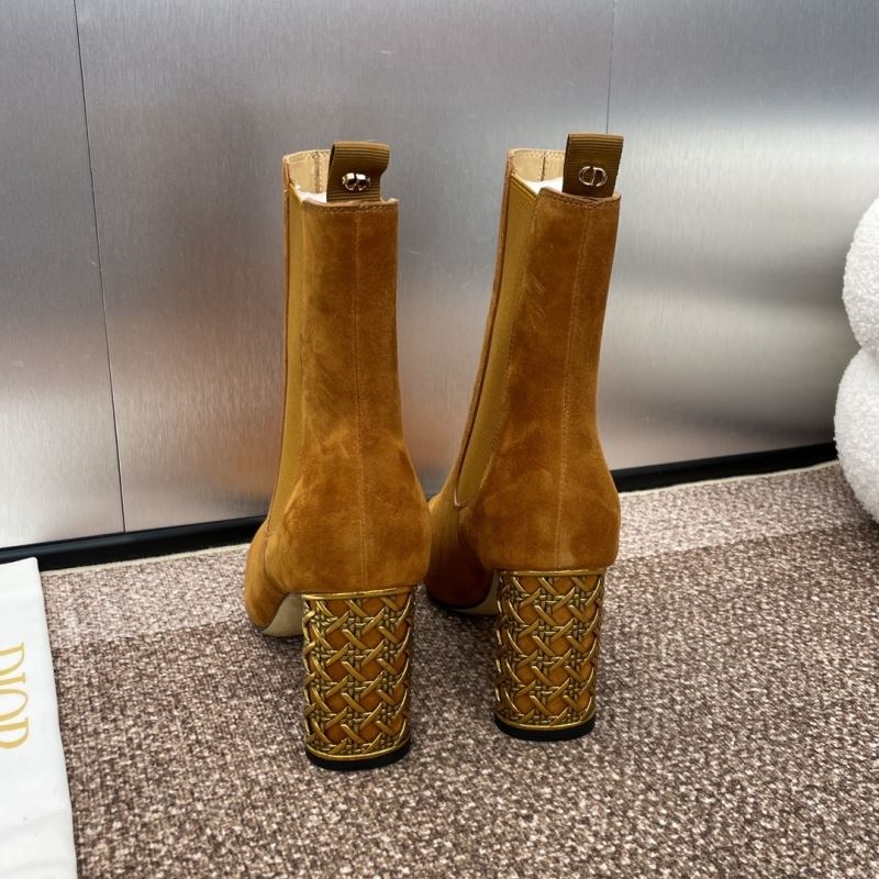 ch**an D*or boots